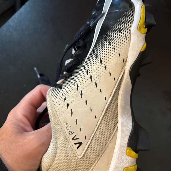 Nike Vapor Untouchable Shark 3 Football Cleats - Picture 13 of 13